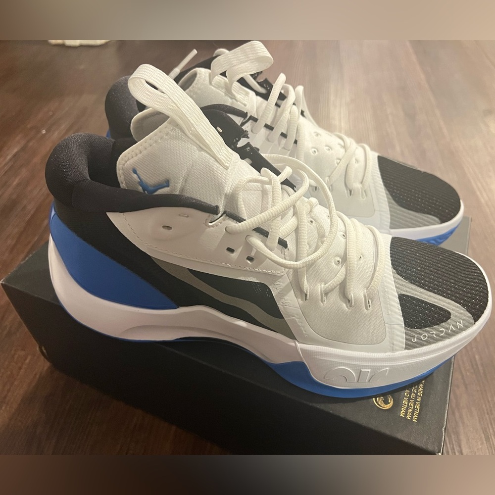 Jordan Zoom Separate Men’s Basketball Shoes Sneakers